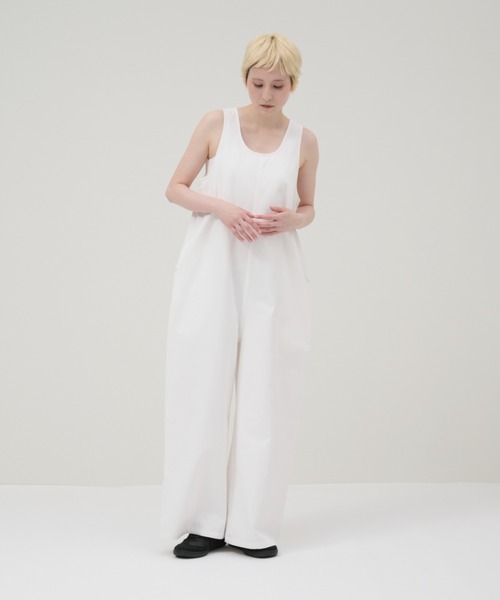 lit(リット)の「Twill Cocoon Wide Salopette(サロペット/オーバーオール・レディース・オフホワイト/ブラック・38/36)」の10枚目の写真