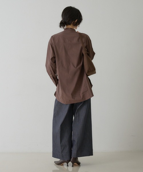 qualite(カリテ)の「ストライプスタンドカラーシャツ(シャツ/ブラウス・レディース・ネイビー/ブラウン/ベージュ・フリー)」の17枚目の写真