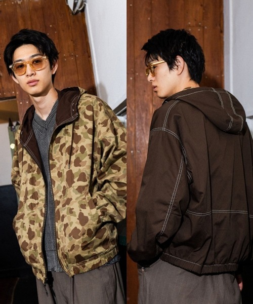 niko and...(ニコアンド)の「リバーシブルフードカモブルゾン(ブルゾン・メンズ・ブラック/ブラウン・MEDIUM/LARGE)」の2枚目の写真