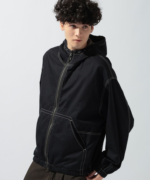 niko and...(ニコアンド)の「リバーシブルフードカモブルゾン(ブルゾン・メンズ・ブラック/ブラウン・MEDIUM/LARGE)」の8枚目の写真