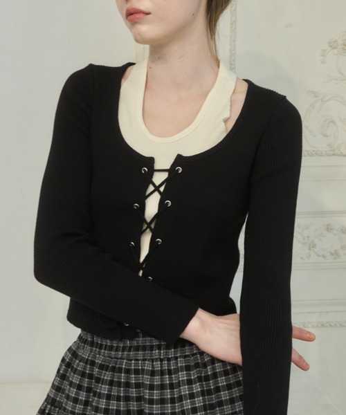 Birthday room(バースデイルーム)の「ホルターネックレースアップニット/ Halter-neck lace-up knit top(ニット/セーター・レディース・ブラック/グレー・FREE)」の3枚目の写真