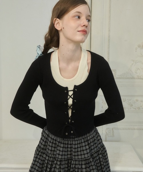 Birthday room(バースデイルーム)の「ホルターネックレースアップニット/ Halter-neck lace-up knit top(ニット/セーター・レディース・ブラック/グレー・FREE)」の7枚目の写真