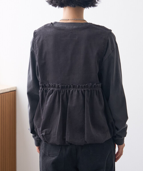 FREAK'S STORE(フリークスストア)の「RED KAP × FREAK'S STORE/レッドキャップ 別注 コーデュロイ 裾バルーンリボンベスト(ベスト・レディース・ワインレッド/ナチュラル/チャコールグレー・フリ-)」の14枚目の写真