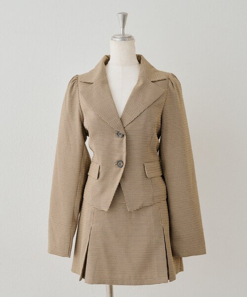 continuer de NICE CLAUP(コンティニューデナイスクラップ)の「【-3kg見え】後ろ姿までかわいいレースアップショートジャケット(テーラードジャケット・レディース・ブラック/ブラウン/チェック・FREE)」の6枚目の写真