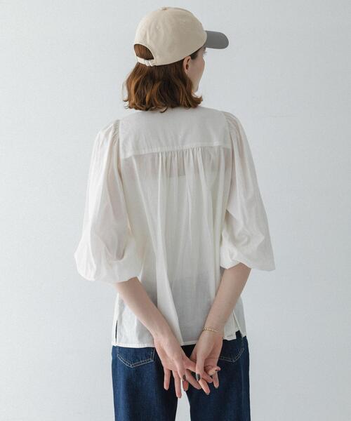 URBAN RESEARCH Sonny Label(アーバンリサーチサニーレーベル)の「コットンピンタックブラウス(シャツ/ブラウス・レディース・ブラック/ピンク系その他/オフホワイト・FREE)」の7枚目の写真