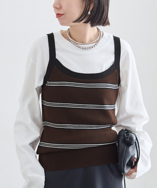 journal standard L'essage(ジャーナルスタンダードレサージュ)の「CASHWOOLエクストラファインメリノ キャミソール(ニット/セーター・レディース・チャコールグレー/レッド/ブラウン・FREE)」の2枚目の写真