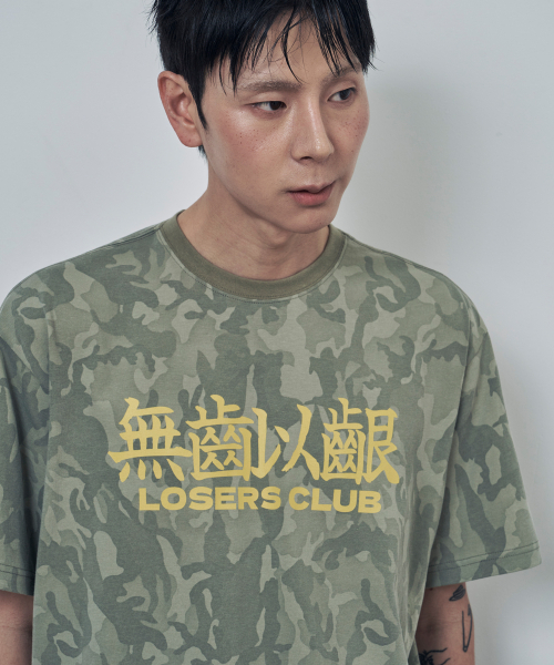 LOSERS CLUB(ルーザーズクラブ)の「無齒以 ロゴ 半袖Tシャツ カモ(Tシャツ/カットソー・レディース・その他・0/1/2)」の5枚目の写真
