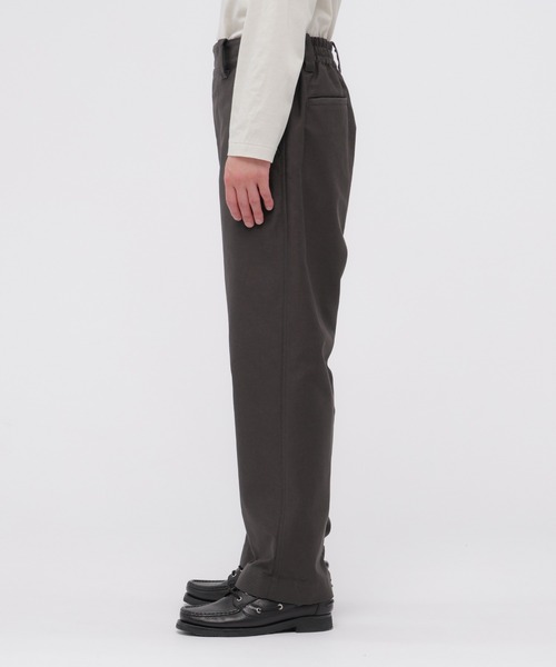 MARGARET HOWELL(マーガレットハウエル)の「DRY COTTON DRILL(その他パンツ・メンズ・ダークグレー・SMALL/MEDIUM/LARGE)」の3枚目の写真