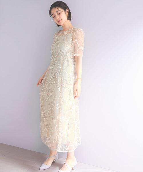 URBAN RESEARCH ROSSO WOMEN(アーバンリサーチ ロッソ)の「kaene エンブロイダリーモールレースドレス(ワンピース・レディース・ベージュ・36)」の1枚目の写真