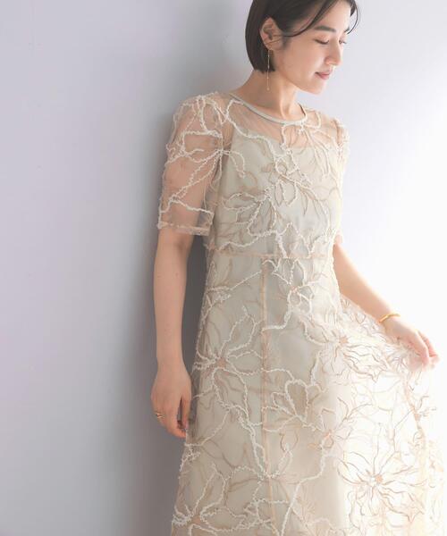 URBAN RESEARCH ROSSO WOMEN(アーバンリサーチ ロッソ)の「kaene エンブロイダリーモールレースドレス(ワンピース・レディース・ベージュ・36)」の22枚目の写真