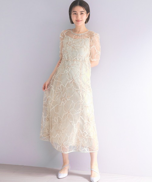 URBAN RESEARCH ROSSO WOMEN(アーバンリサーチ ロッソ)の「kaene エンブロイダリーモールレースドレス(ワンピース・レディース・ベージュ・36)」の6枚目の写真