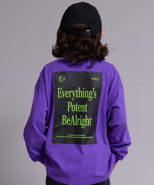 PAIRMANON STREET(ペアマノンストリート)の「【90-160cm】【綿100%】アソート ロゴ 長袖 Tシャツ【PAIRMANON STREET】(Tシャツ/カットソー・キッズ・チャコールグレー/ホワイト/オレンジ/ライトグレー/ホワイト系その他2/ブラック系その他/ブラック/ホワイト系その他/パープル・140/130/110/120/100/150/160/90)」の8枚目の写真