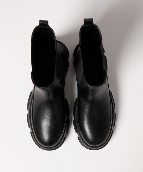 SY UNITED ARROWS(シーユナイテッドアローズ)の「<SY>ボリュームソールチェルシー ショートブーツ50↑(ブーツ・レディース・ダークブラウン/ブラック/ダークグレー・22cm/23.5cm/25cm/23cm/24.5cm/22.5cm/24cm)」の5枚目の写真