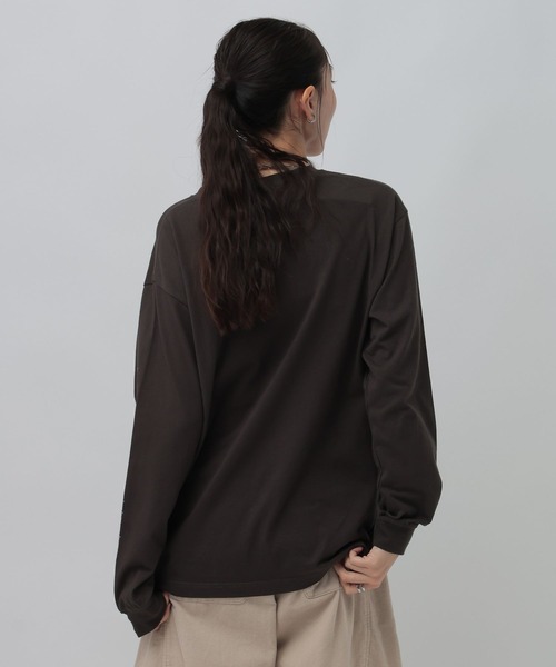 LEPSIM(レプシィム)の「アソートグラフィックロンT 1074957(Tシャツ/カットソー・レディース・ブラウン/オフホワイト/チャコールグレー・FREE)」の19枚目の写真