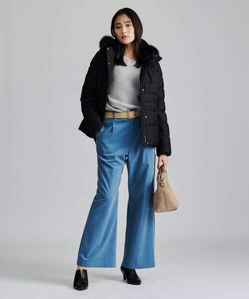INDIVI(インディヴィ)の「【ヘアリー/上品】スパンコールヤーンふんわりニット(ニット/セーター・レディース・グレー系4/ナチュラル/パープル系1・15 /34/05/38/13)」の11枚目の写真