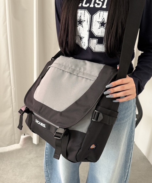 Dickies(ディッキーズ)の「∴WEGO/別注Dickiesメッセンジャーバッグ(ショルダーバッグ・レディース・ブラック系その他/ネイビー/ブラック・FREE)」の10枚目の写真