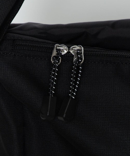 Dickies(ディッキーズ)の「∴WEGO/別注Dickiesメッセンジャーバッグ(ショルダーバッグ・レディース・ブラック系その他/ネイビー/ブラック・FREE)」の19枚目の写真