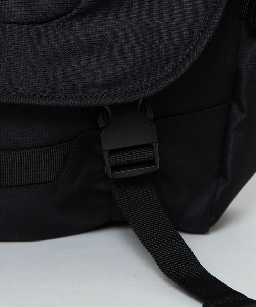 Dickies(ディッキーズ)の「∴WEGO/別注Dickiesメッセンジャーバッグ(ショルダーバッグ・レディース・ブラック系その他/ネイビー/ブラック・FREE)」の20枚目の写真