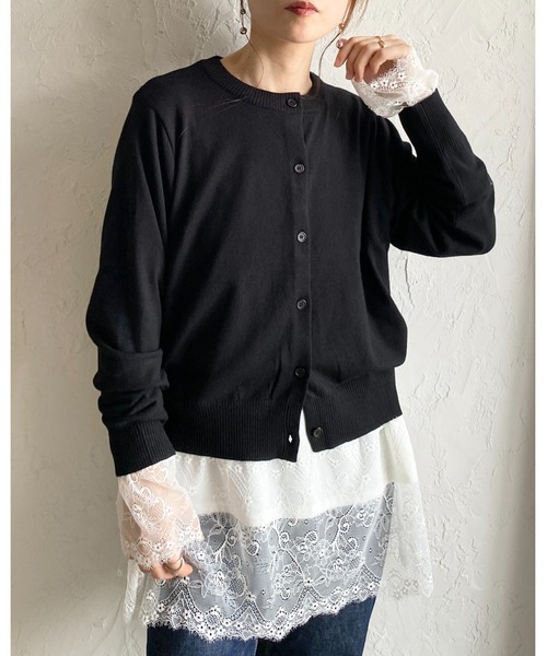 She's Closet(シーズクローゼット)の「クルーネック ハイゲージ ショート丈 長袖 ベーシック ニットカーディガン(カーディガン/ボレロ・レディース・レッド/ブラック/杢グレー/ブラウン/ネイビー・FREE)」の13枚目の写真