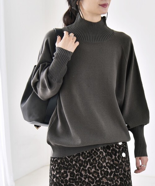 quaranciel(カランシエル)の「〈洗濯機可能〉タートルネック ラグラン ロングリブ ニット プルオーバー 26AW(ニット/セーター・レディース・オレンジ/グレー/オフホワイト・ONE SIZE)」の2枚目の写真
