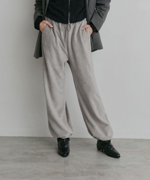 ad thie(アドティエ)の「フリース イージー ワイドパンツ(スウェットパンツ・レディース・チャコール/ピンク/ブラウン/ベージュ/ライトグレー・LARGE/MEDIUM)」の10枚目の写真