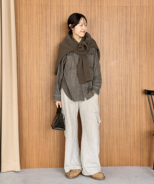 UGG(アグ)の「《WEB限定/》UGG/アグ W COQUETTE(その他シューズ・レディース・ブラウン・25cm/24cm/23cm)」の2枚目の写真