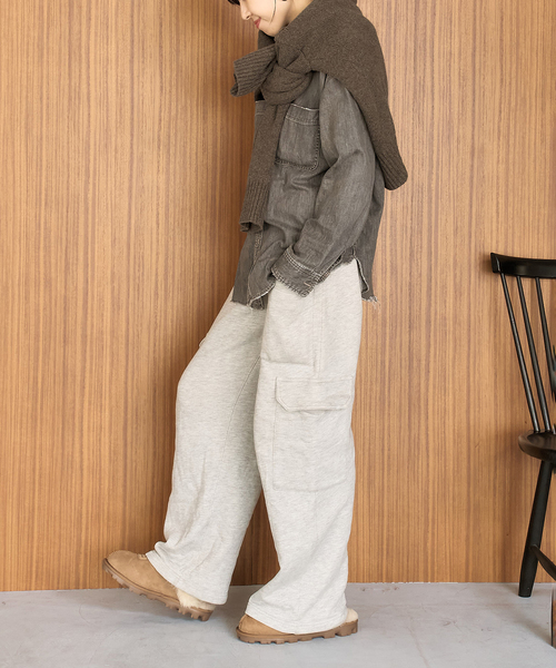 UGG(アグ)の「《WEB限定/》UGG/アグ W COQUETTE(その他シューズ・レディース・ブラウン・25cm/24cm/23cm)」の3枚目の写真