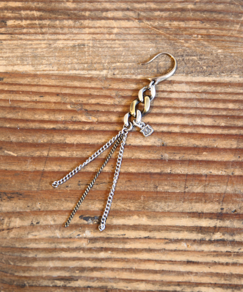 amp japan（アンプジャパン）の「Malti Chain Earring マルチ チェーン イヤリング（ピアス（片耳用）・メンズ・シルバー・FREE）」の3枚目の写真