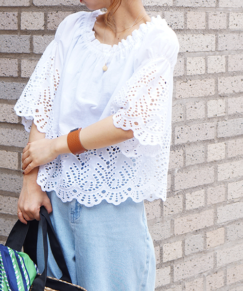 laboratory work（ラボラトリーワーク）の「カットワーク刺繍ブラウス（シャツ/ブラウス・レディース・ホワイト/ブラック・MEDIUM）」の13枚目の写真