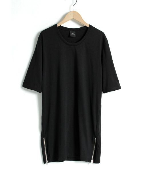 MONO-MART（モノマート）の「裾サイドZIP Uネックロング丈カットソー(1/2スリーブ)（Tシャツ/カットソー・メンズ・ピンク/チャコール/オフホワイト/グレー/グリーン系その他/ネイビー/ブルー系その他/アイボリー/ブラック/ライトブルー・FREE）」の18枚目の写真