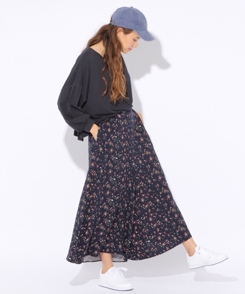 niko and...(ニコアンド)の「NEWHATTAN スタッズキャップ(キャップ・レディース・ネイビー/ベージュ/ピンク/ブラック/グリーン/レッド/ブルー・FREE)」の17枚目の写真