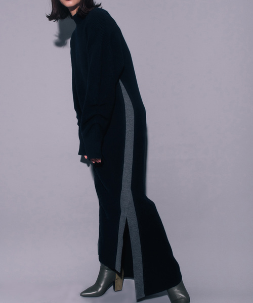 STUDIOUS HIGH(ストゥディオスハイ)の「アシメサイドラインニットワンピース(ワンピース・レディース・グレー/ネイビー・1)」の5枚目の写真