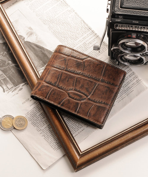 クロコダイル型押しレザー折り財布（財布）｜Mia Borsa（ミアボルサ）