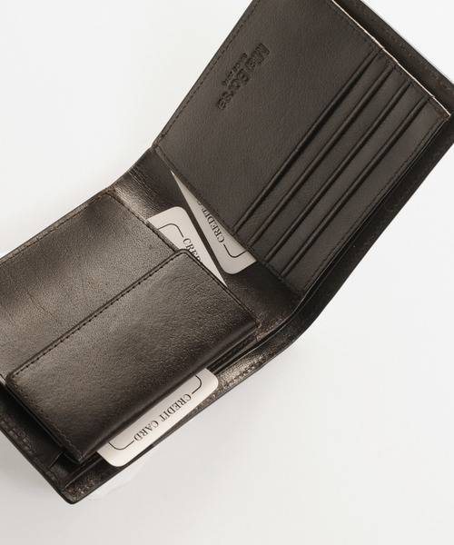 クロコダイル型押しレザー折り財布(財布)|Mia Borsa(ミアボルサ) クロコダイル型押しレザー折り財布(財布)|Mia Borsa(ミアボルサ)