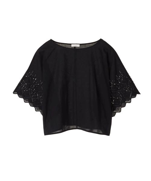 earth music&ecology（アースミュージックアンドエコロジー）の「・エンブロイダリーポンチョ ●（シャツ/ブラウス・レディース・オフホワイト/イエロー/ブラック/ネイビー/ベージュ系その他/ダークグリーン・FREE）」の8枚目の写真