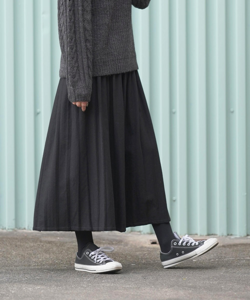 rps（アールピーエス）の「プリーツスカート（スカート・レディース・チャコールグレー/ダークグリーン/オフホワイト/ボルドー/グレー系その他/ブラック・M）」の2枚目の写真