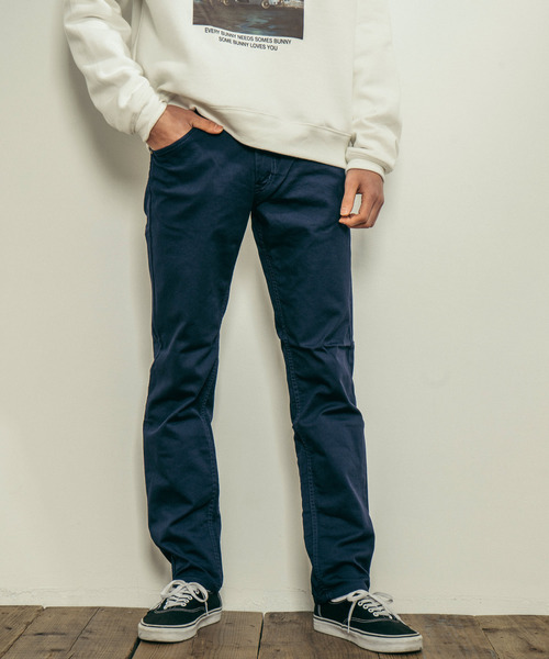 Ressaca(レサーカ)の「日本製 ストレッチテーパードパンツ(チノパンツ・メンズ・ホワイト/ブラック/ベージュ/オリーブ/ブルー/グレー・S/M/L/XL)」の1枚目の写真