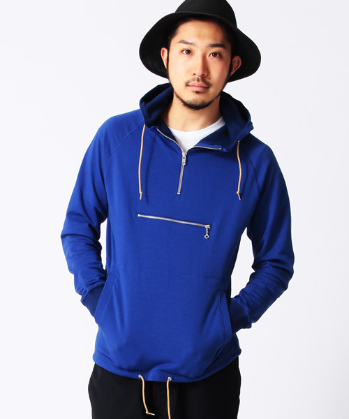 BEAMS(ビームス)の「BEAMS / スウェット アノラック(パーカー・メンズ・オフホワイト/ブルー/ネイビー・SMALL/MEDIUM/LARGE/X-LARGE)」の1枚目の写真