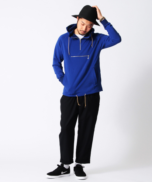 BEAMS(ビームス)の「BEAMS / スウェット アノラック(パーカー・メンズ・オフホワイト/ブルー/ネイビー・SMALL/MEDIUM/LARGE/X-LARGE)」の21枚目の写真