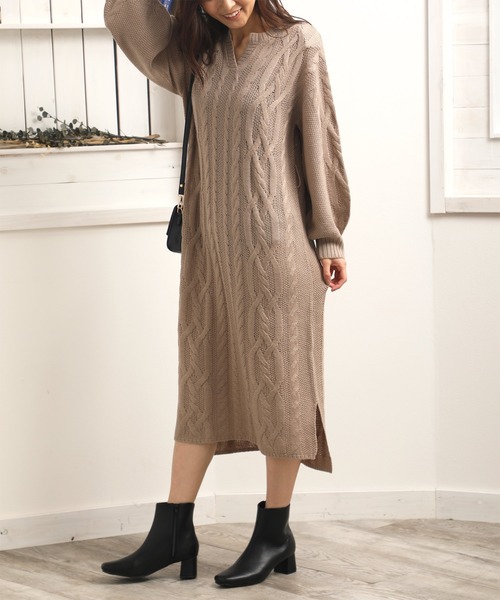 classicalelf（クラシカルエルフ）の「ベルト付きケーブルニット