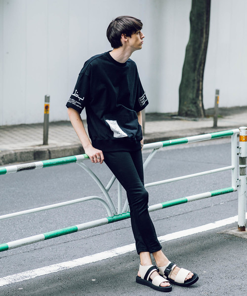 STUDIOUS(ステュディオス)の「【STUDIOUS】アラビアプリント半袖トレーナー(Tシャツ/カットソー・メンズ・オレンジ/ホワイト/ブラック・1/2)」の6枚目の写真