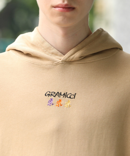 Gramicci（グラミチ）の「【GRAMICCI】別注ビッグシルエットプルパーカー（パーカー・メンズ・ブラック/ベージュ/オフホワイト・M/L）」の9枚目の写真