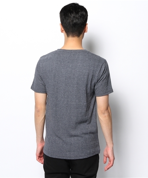 WEGO(ウィゴー)の「WEGO/ジャガードVネックTシャツ(Tシャツ/カットソー・メンズ・ネイビー/ライトピンク/ダークグレー/サックスブルー・LARGE/MEDIUM)」の9枚目の写真