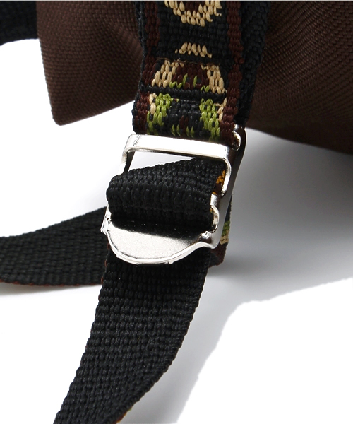 BEAMS BOY（ビームスボーイ）の「EPPERSON MOUNTAINEERING / Climb Pack 14FW（バックパック/リュック・レディース・ピンク/サックスブルー・ONE SIZE）」の9枚目の写真