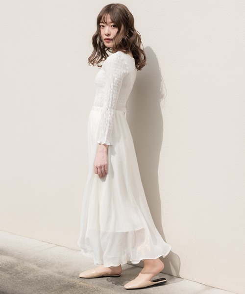 VANNIE U（ヴァニーユー）の「オーロラフレアスカート（スカート・レディース・ホワイト/ライトグリーン/ブルー/ベージュ・FREE）」の5枚目の写真