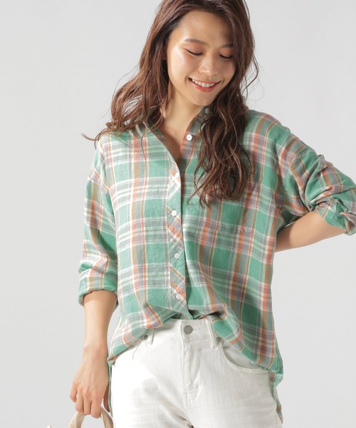 BAYFLOW(ベイフロー)の「リネンチェックシャツ(シャツ/ブラウス・レディース・イエロー/ブルー/グリーン・SMALL/MEDIUM)」の19枚目の写真