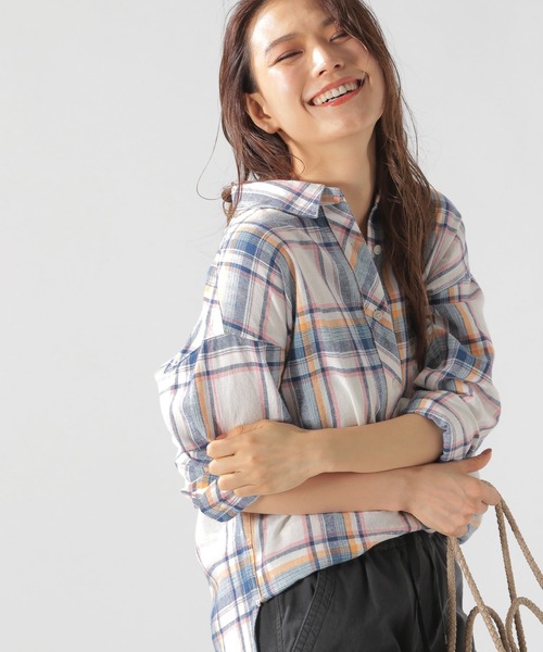 BAYFLOW(ベイフロー)の「リネンチェックシャツ(シャツ/ブラウス・レディース・イエロー/ブルー/グリーン・SMALL/MEDIUM)」の22枚目の写真