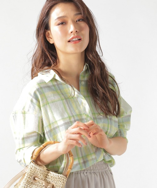 BAYFLOW(ベイフロー)の「リネンチェックシャツ(シャツ/ブラウス・レディース・イエロー/ブルー/グリーン・SMALL/MEDIUM)」の4枚目の写真