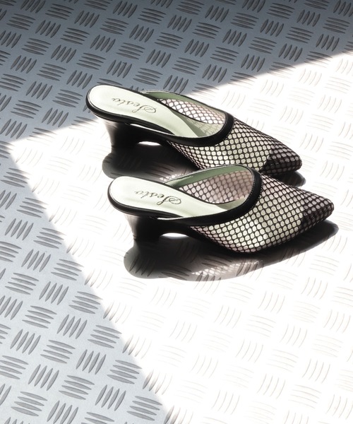 SESTO（セスト）の「ポインテッドトゥウエッジメッシュシアーミュールサンダル（サンダル・レディース・ブラック/ベージュ・L/S/3L/LL/M）」の3枚目の写真