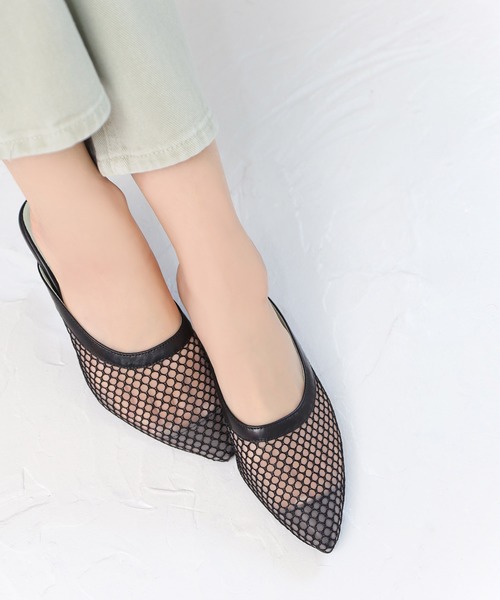 SESTO（セスト）の「ポインテッドトゥウエッジメッシュシアーミュールサンダル（サンダル・レディース・ブラック/ベージュ・L/S/3L/LL/M）」の4枚目の写真